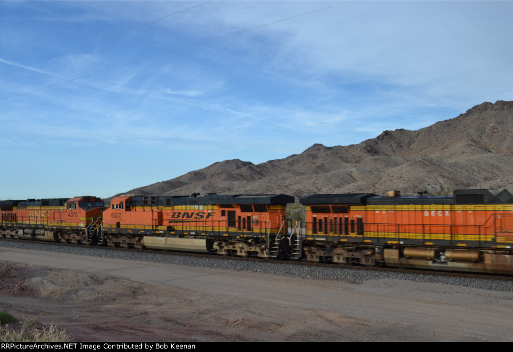 BNSF 6007